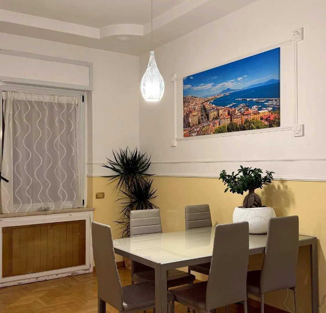 Apartment Amore Cuore Naples Italy
