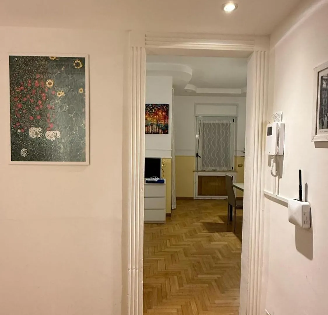 Apartment Amore Cuore Naples