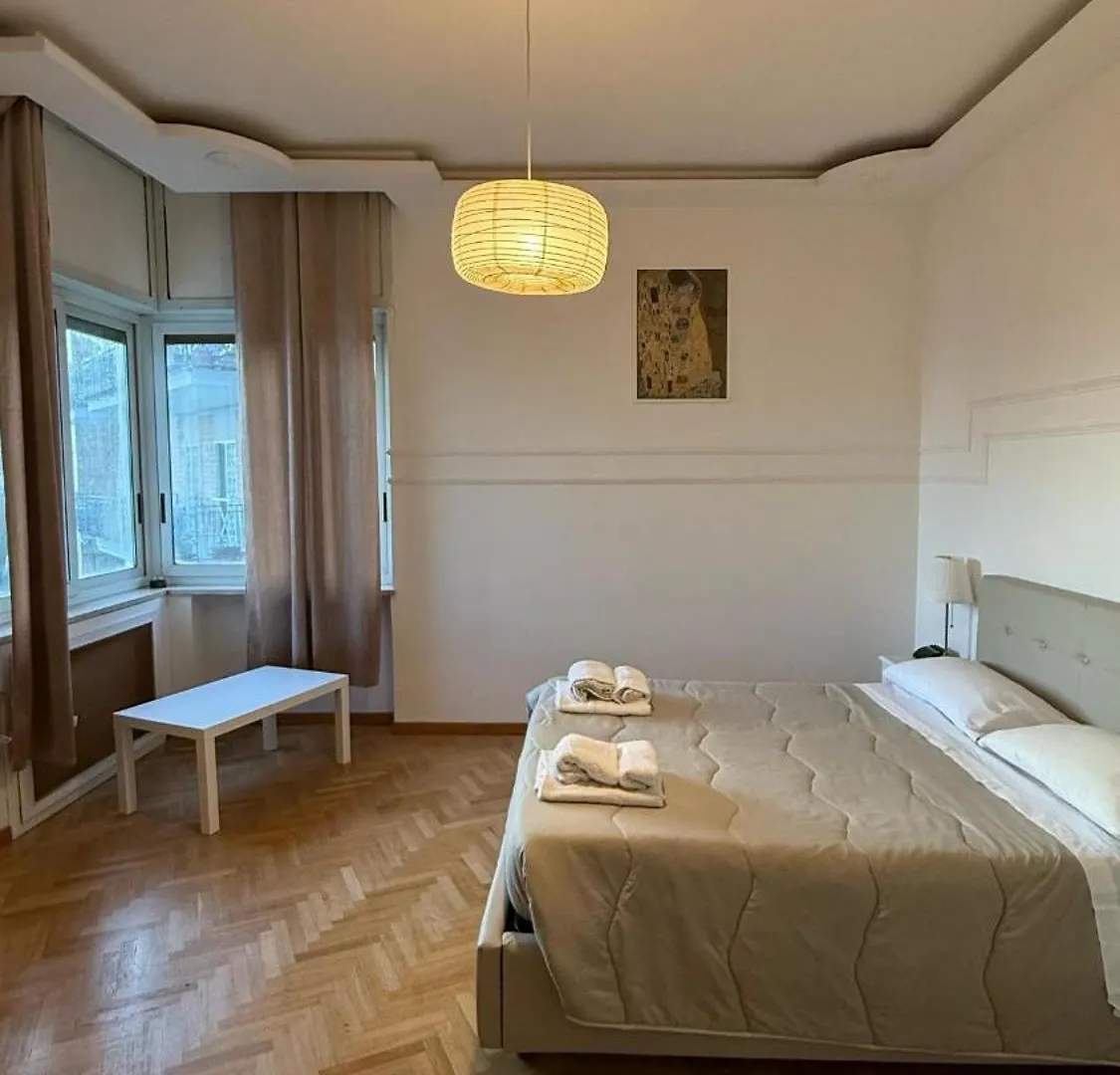 Apartment Amore Cuore Naples